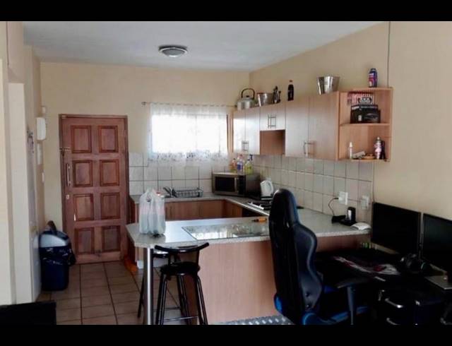 0 BEDROOM APARTMENT FOR SALE IN VANDERBIJLPARK SE 4